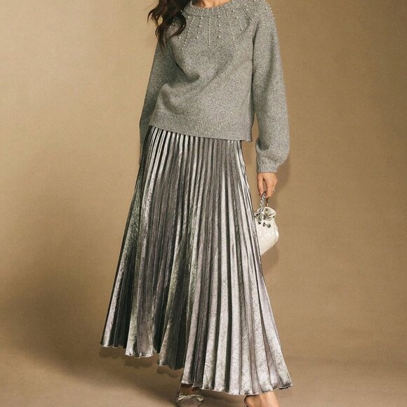 Women's Elegant Silver Metallic Flowing A-Line Pleated Maxi Skirt - Picture 2 of 7